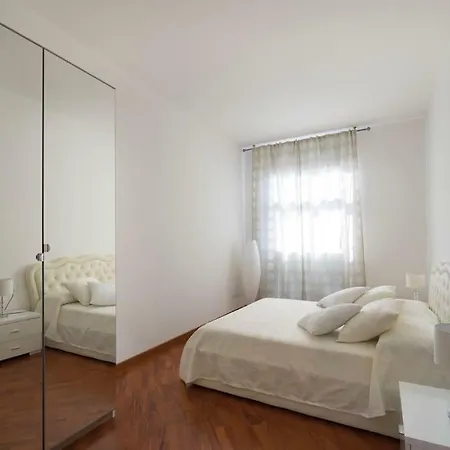 Modern Sunny In Residental Area